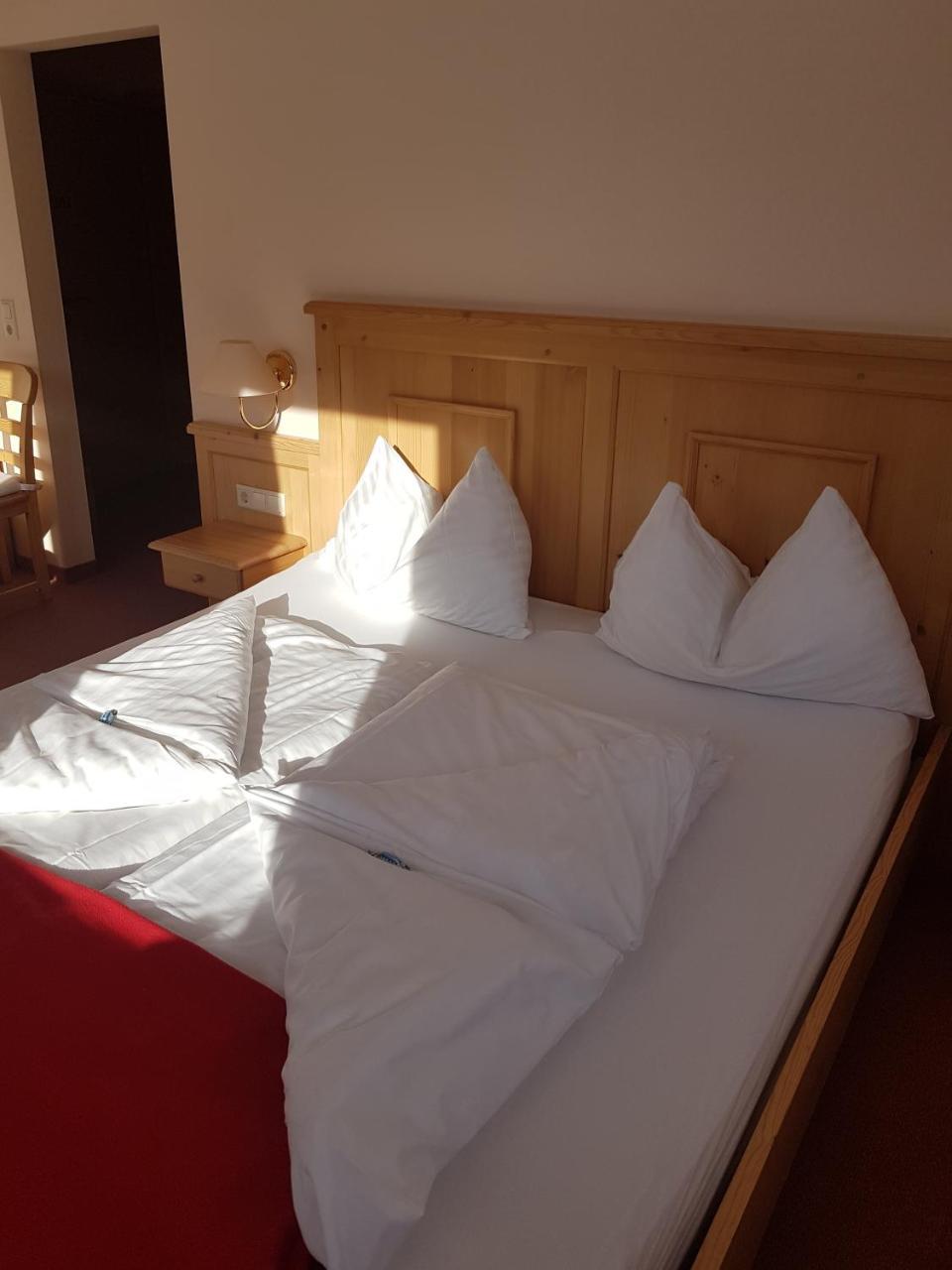 Hotel Pariente ชลัดมิง ห้อง รูปภาพ